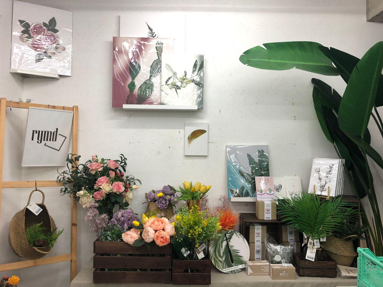 A Visit to the Stationery Store 1300K in Hongdae (Hongik University)